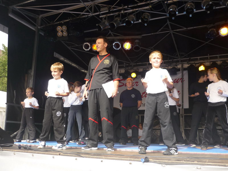 Kampfkunst live auf dem Dürener Stadtfest 2010
